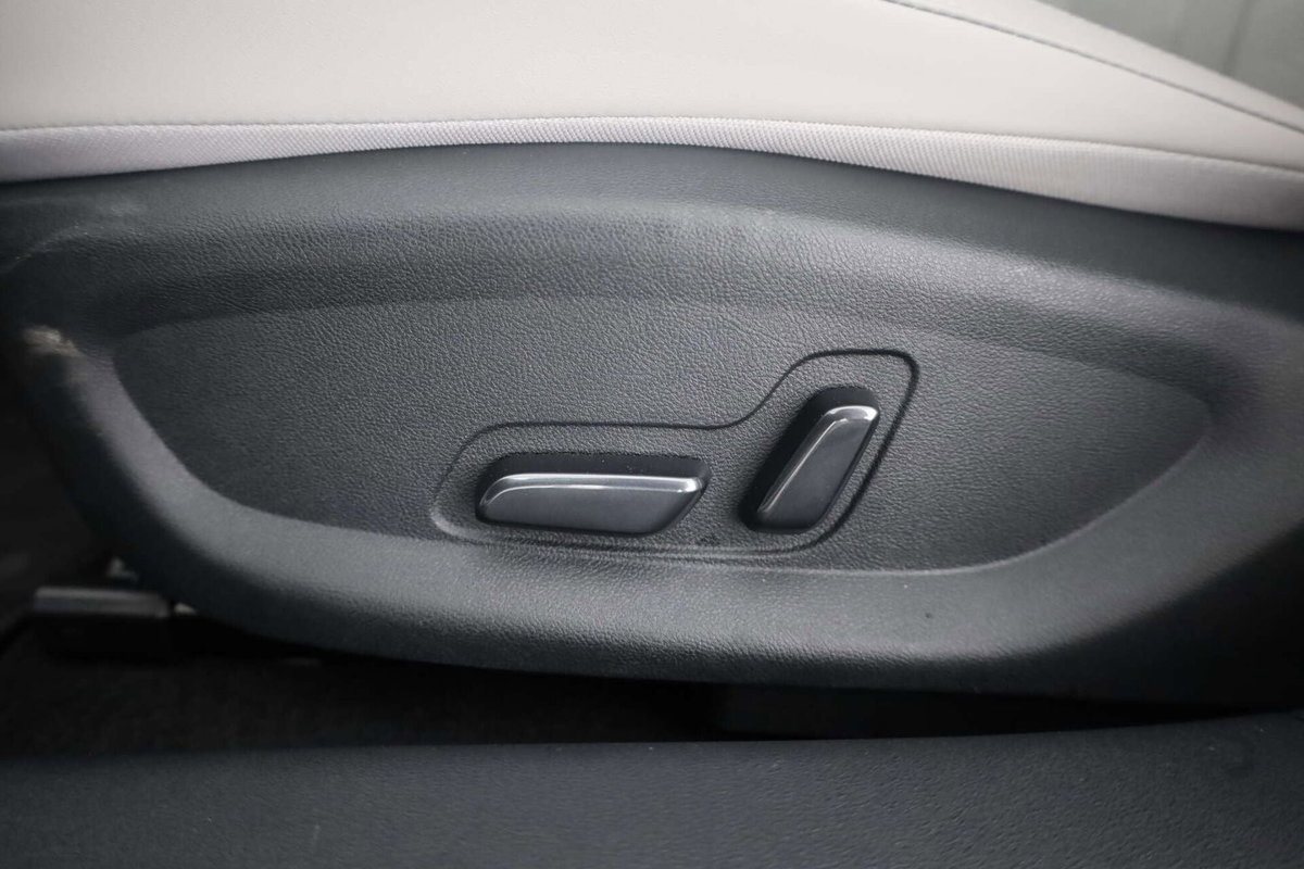 Byd Seal 6 DM-i Station Wagon 1.5 phev Boost (17)