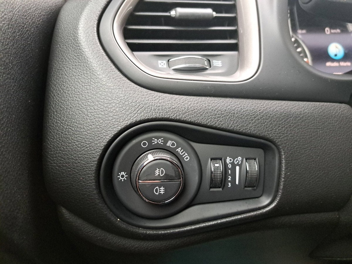 Jeep Renegade 1.6 mjt Limited 2wd 130cv (16)