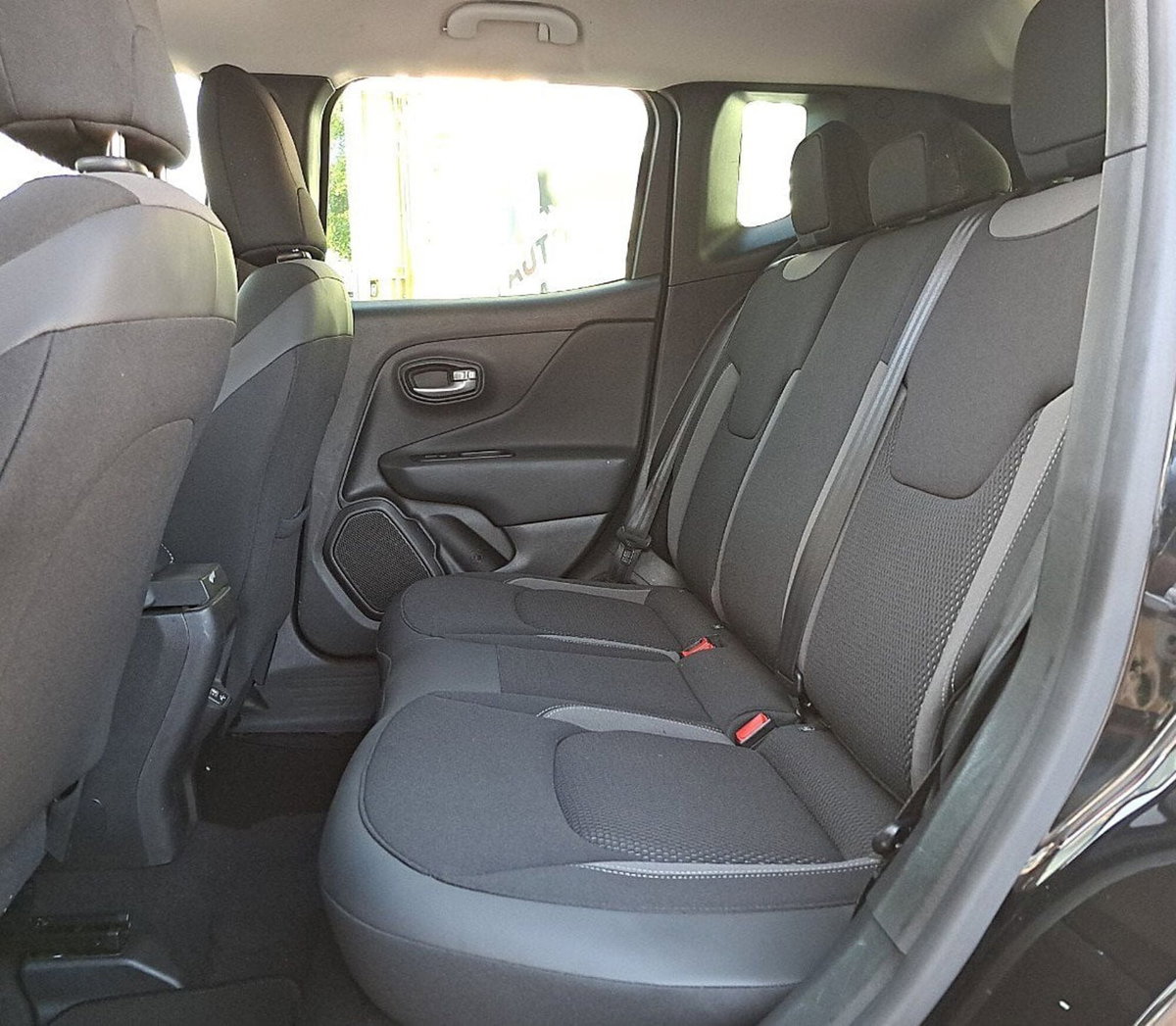 Jeep Renegade 1.6 mjt Limited 2wd 130cv (20)