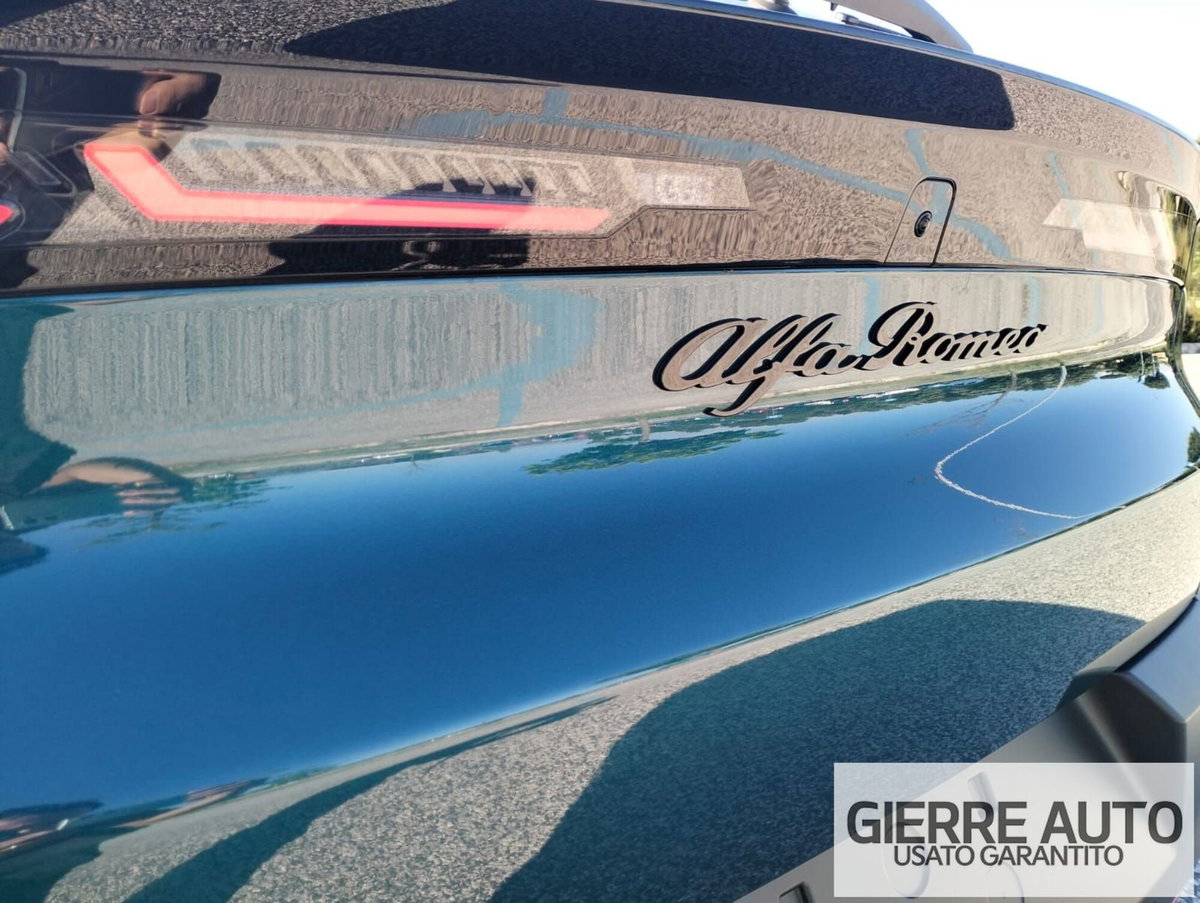 Alfa Romeo Junior 1.2 ibrida Sport Speciale 145cv edct6 (12)