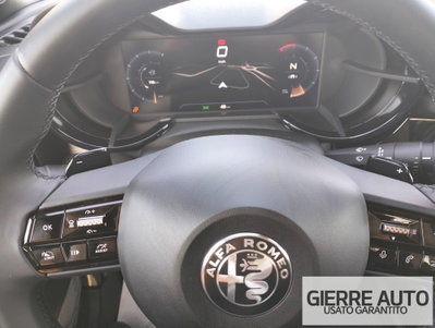 Alfa Romeo Junior 1.2 ibrida Sport Speciale 145cv edct6 (15)