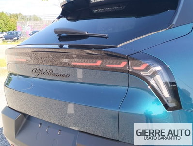 Alfa Romeo Junior 1.2 ibrida Sport Speciale 145cv edct6 (8)