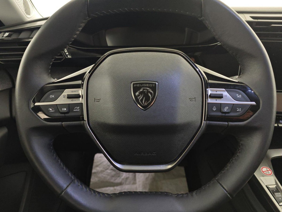 Peugeot 308 PureTech Turbo 130 S&S Allure (20)