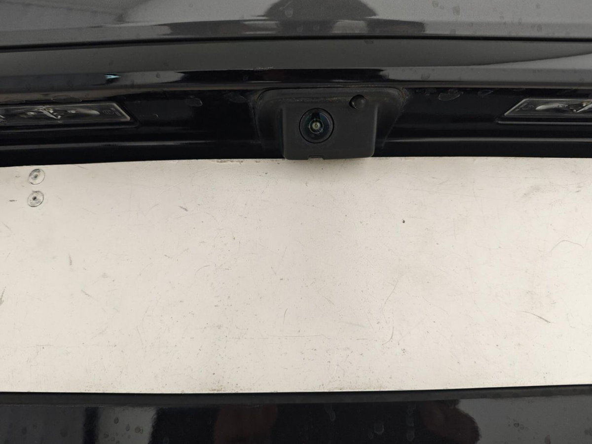 Peugeot 308 PureTech Turbo 130 S&S Allure (8)