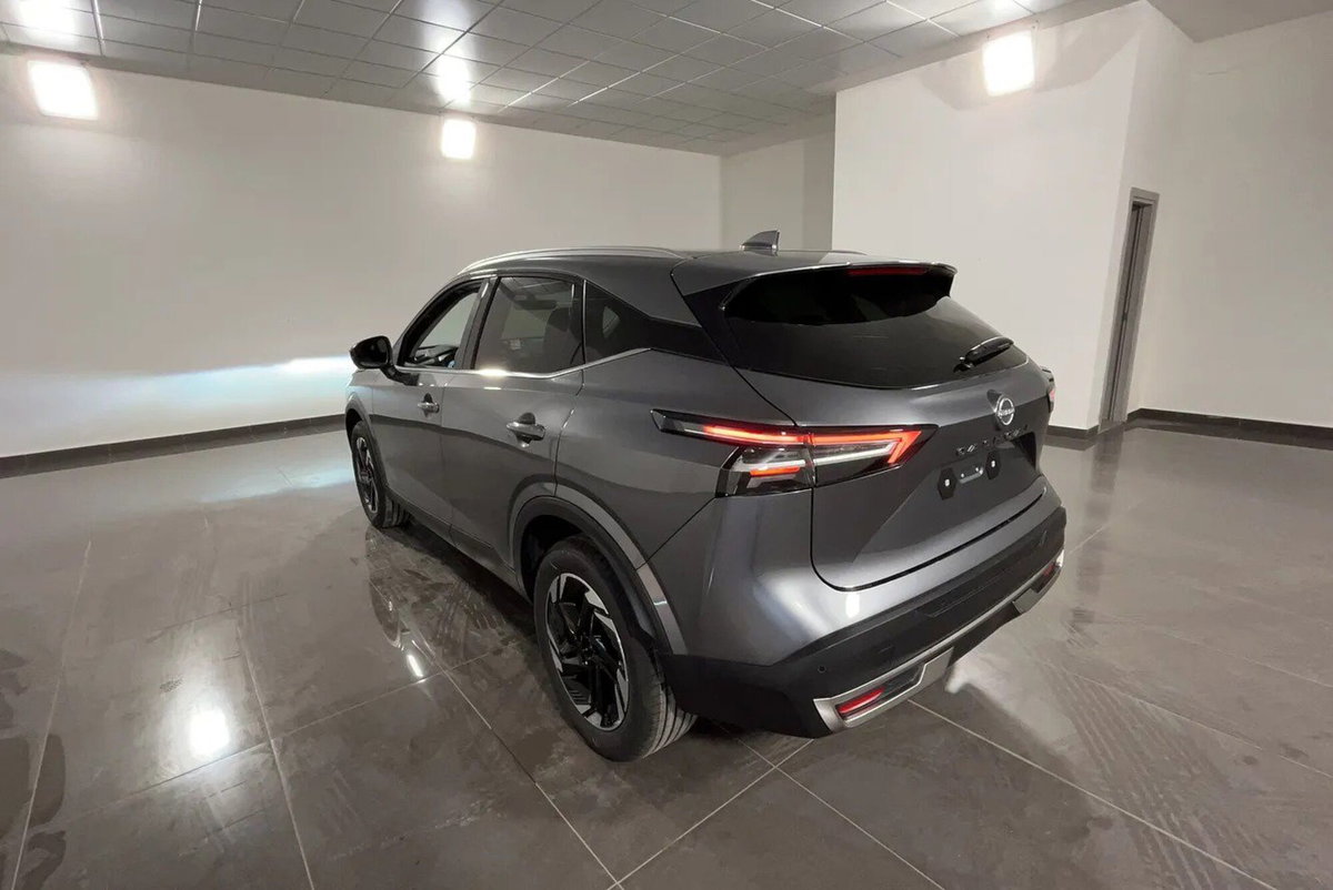 Nissan Qashqai 1.3 mhev N-Connecta 2wd 158cv (5)