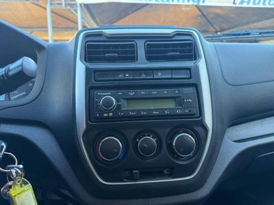 Piaggio Porter NP6 LPG short range 3070L pianale ribaltabile Hd Top (11)