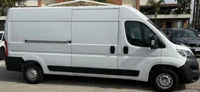 Opel Movano Furgone Heavy 35 L3H3 2.2 Bluehdi 140cv S&S usato