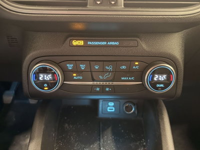 Ford Focus Station Wagon 1.0t ecoboost h ST-Line X 125cv (11)