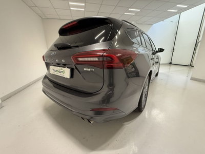 Ford Focus Station Wagon 1.0t ecoboost h ST-Line X 125cv (16)