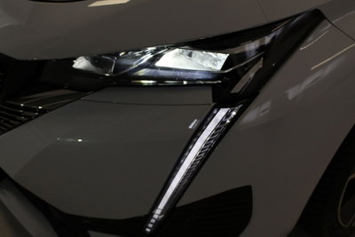 Peugeot 308 SW 1.2 hybrid GT Exclusive 145cv e-dcs 6 (3)