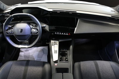 Peugeot 308 SW 1.2 hybrid GT 145cv e-dcs 6 (12)