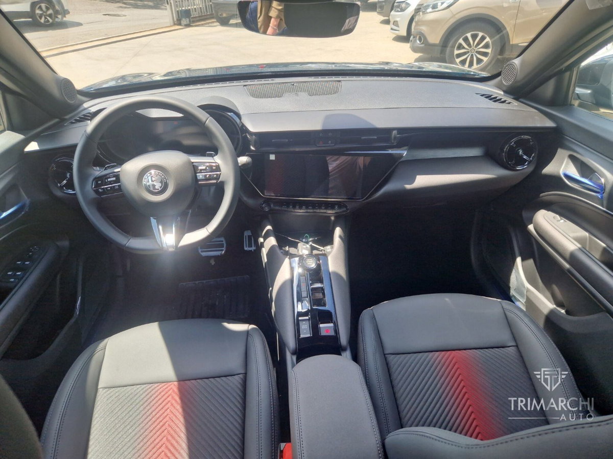 Alfa Romeo Junior 1.2 ibrida Sport Speciale 145cv edct6 (12)