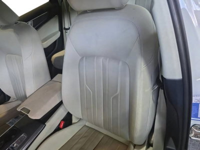 Audi A6 40 2.0 TDI quattro ultra S tronic Business Plus (4)