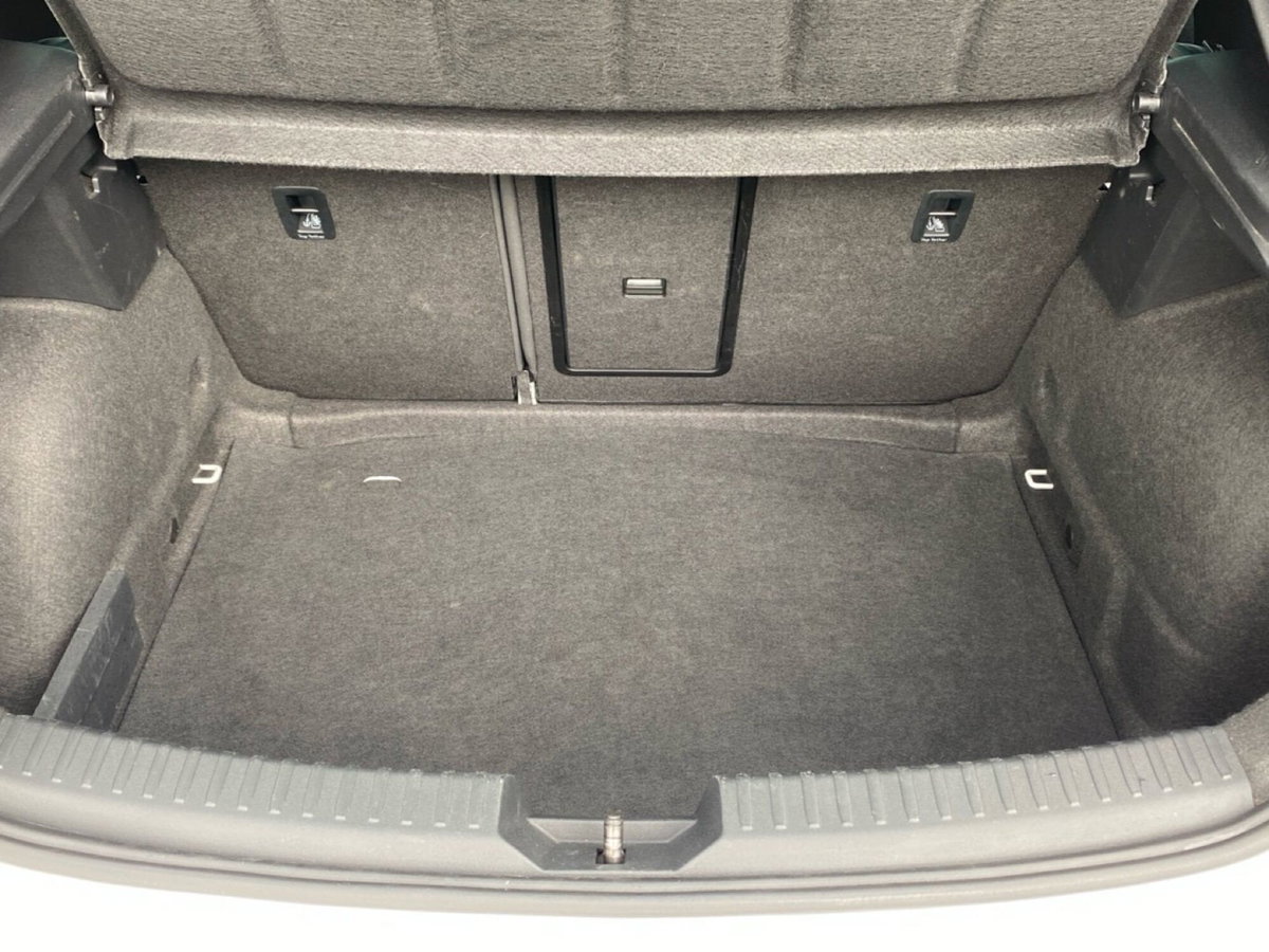 Cupra Leon Leon 1.5 hybrid 150cv dsg (10)