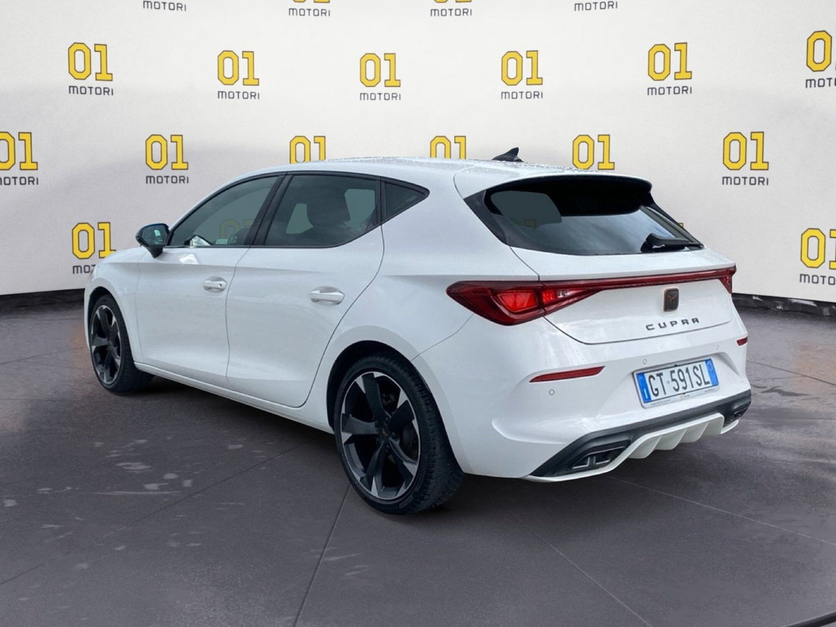 Cupra Leon Leon 1.5 hybrid 150cv dsg (3)
