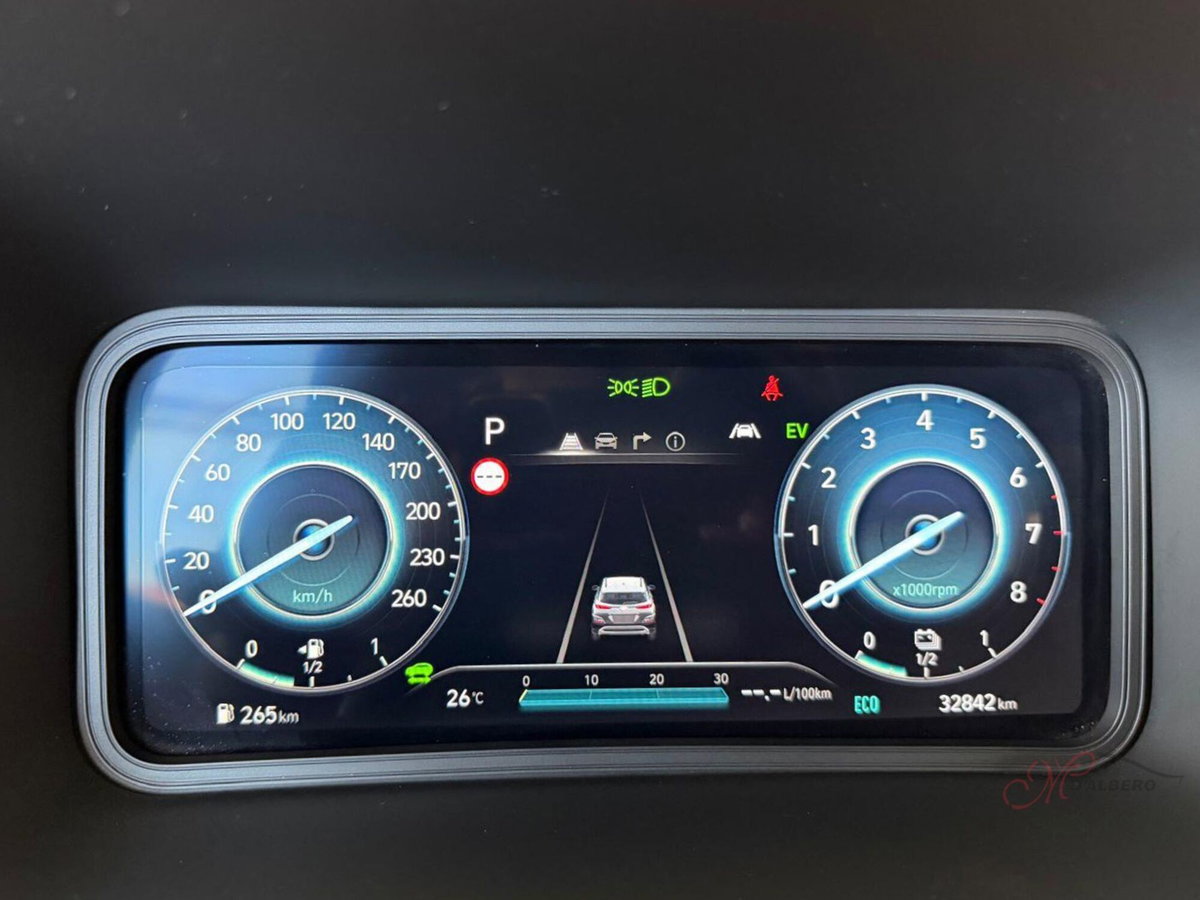 Hyundai Kona 1.6 gdi hev X Class Premium Pack 2wd dct (13)