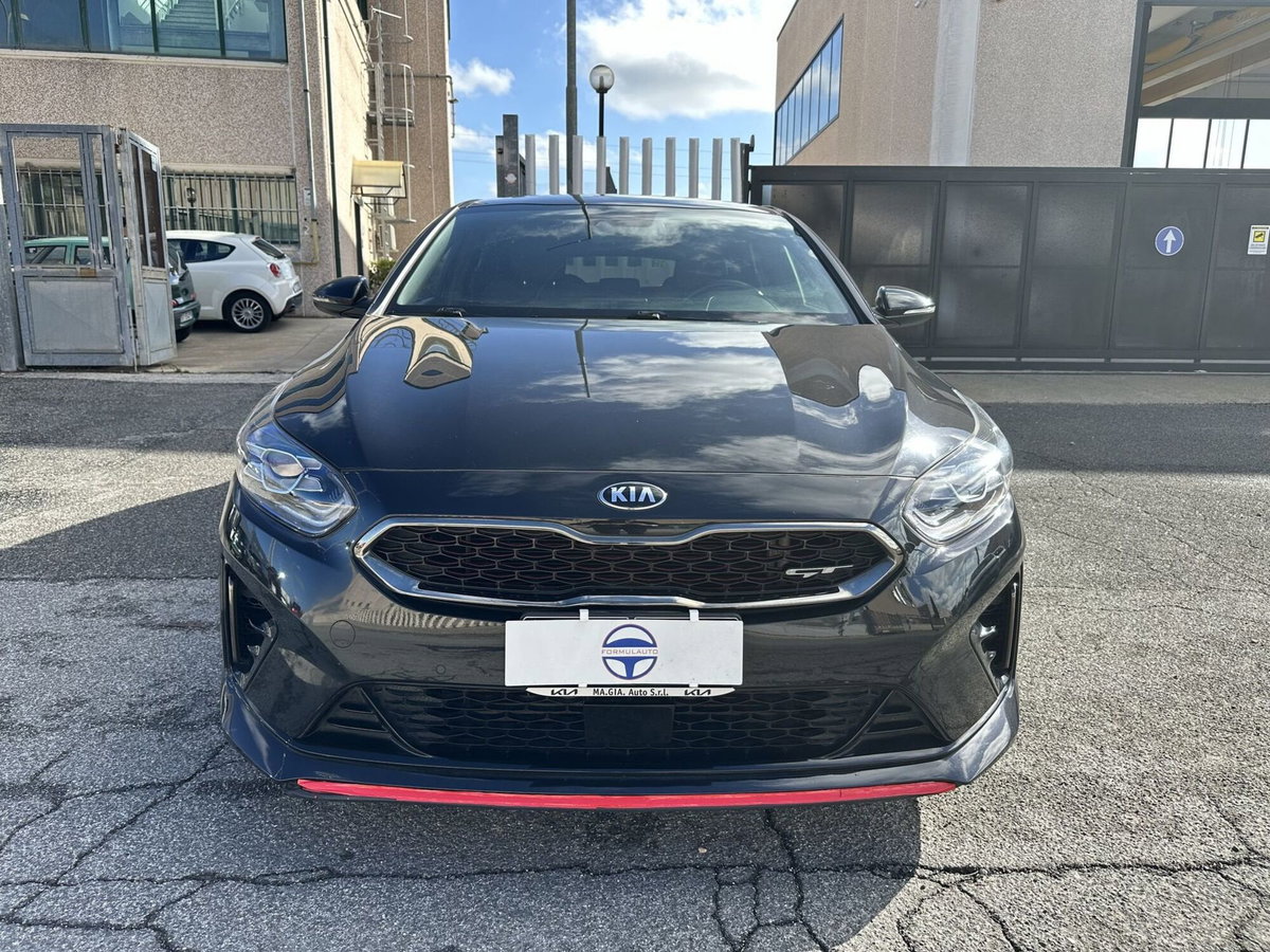 Kia ProCeed 1.6 t-gdi GT 204cv dct (2)