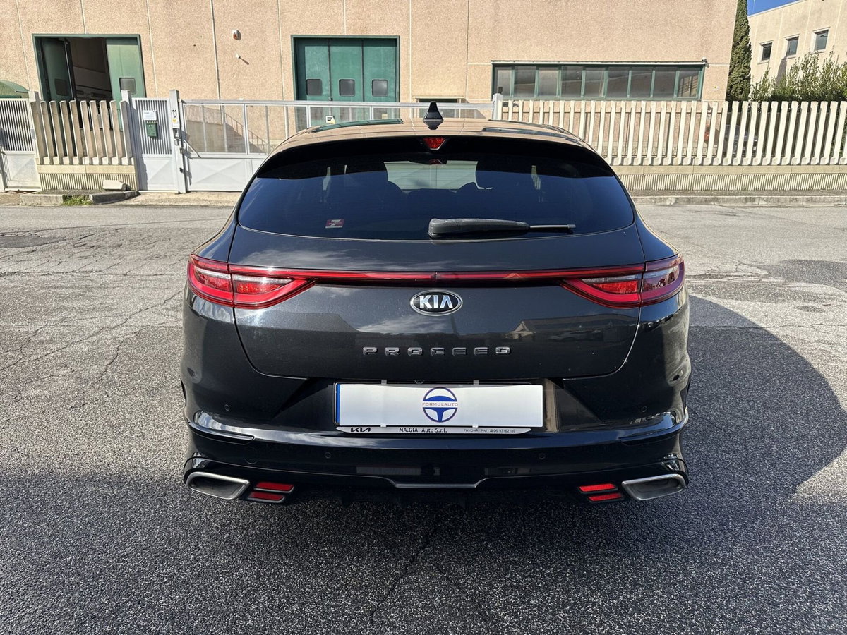 Kia ProCeed 1.6 t-gdi GT 204cv dct (5)