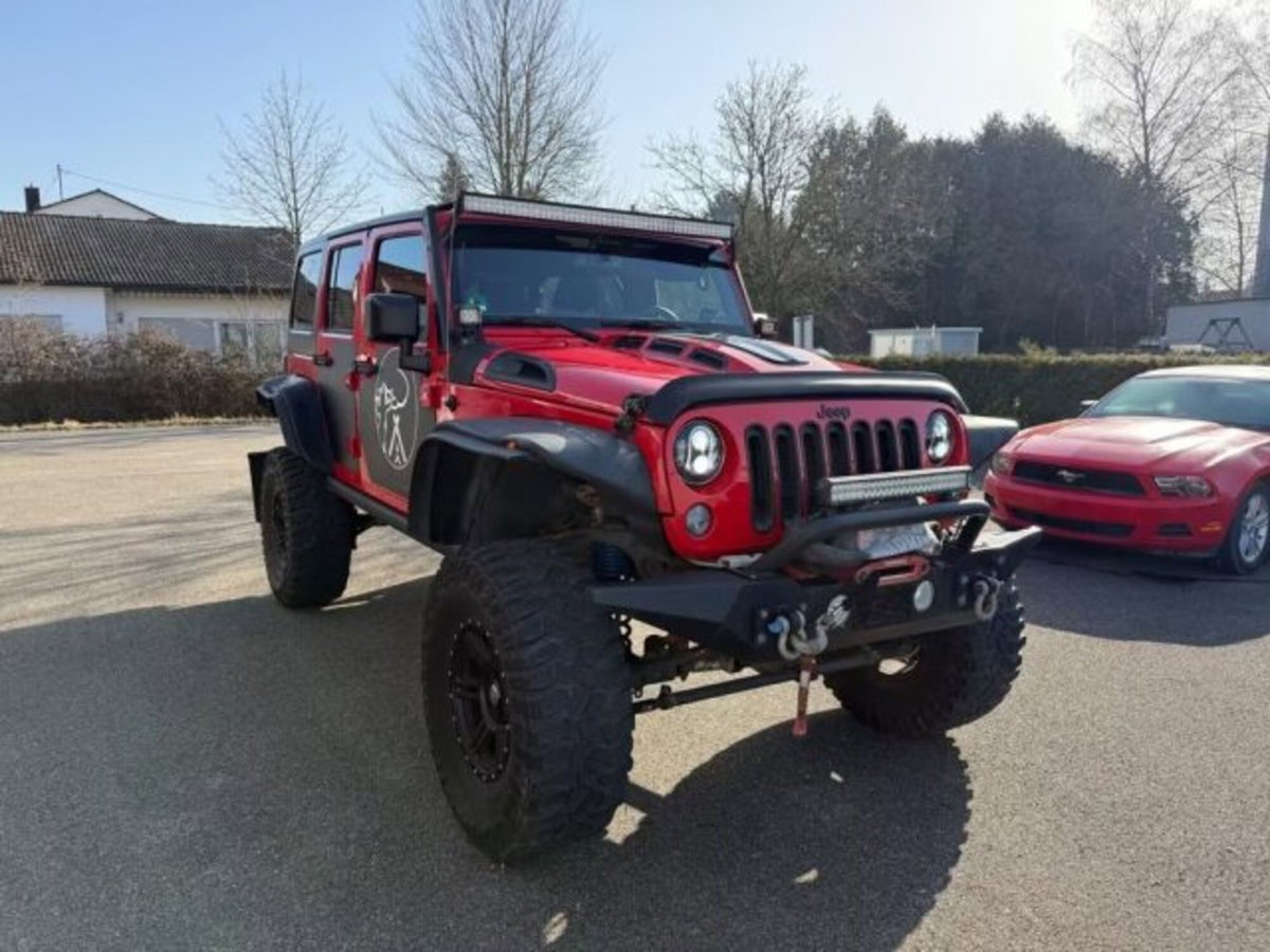 Jeep Wrangler Unlimited 3.6 V6 Rubicon Auto (3)