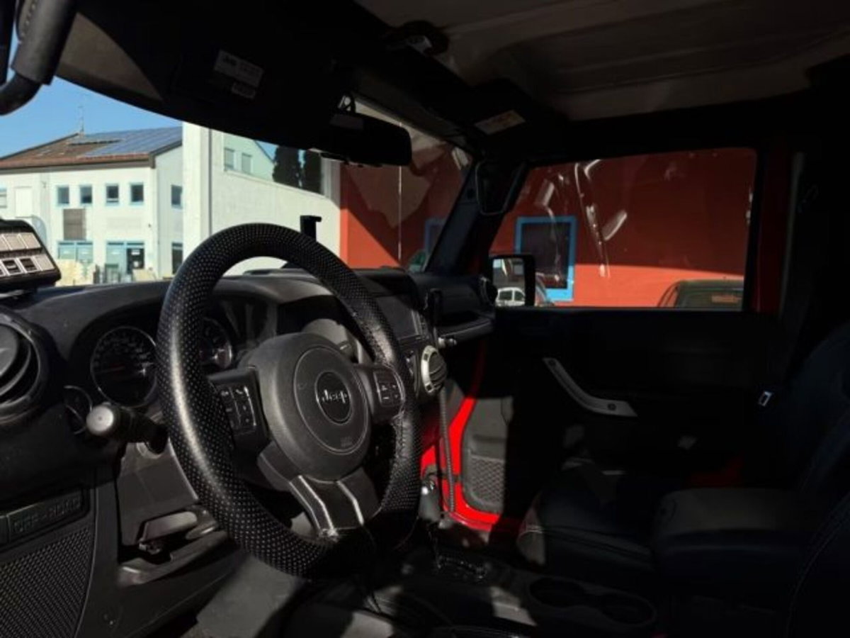 Jeep Wrangler Unlimited 3.6 V6 Rubicon Auto (9)