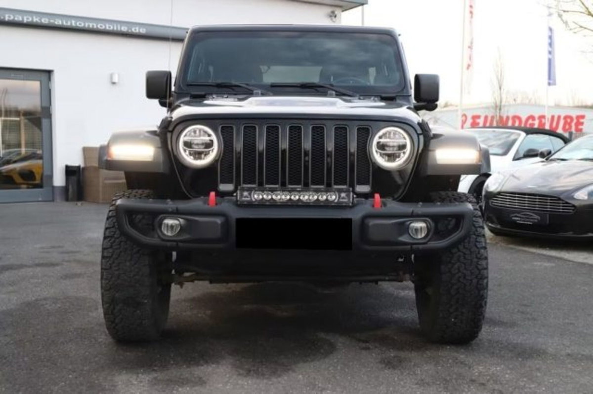 Jeep Wrangler Unlimited 3.6 V6 Rubicon Auto (2)