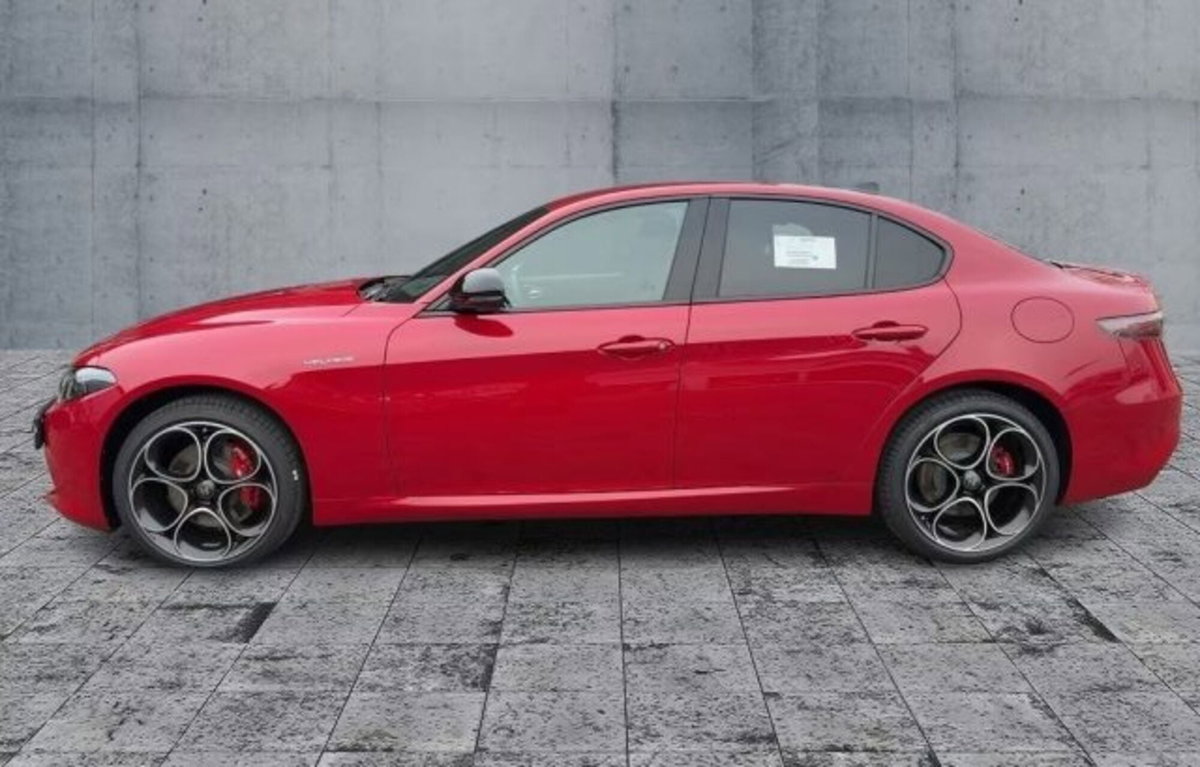 Alfa Romeo Giulia 2.0 Turbo 280 CV AT8 AWD Q4 Veloce (6)