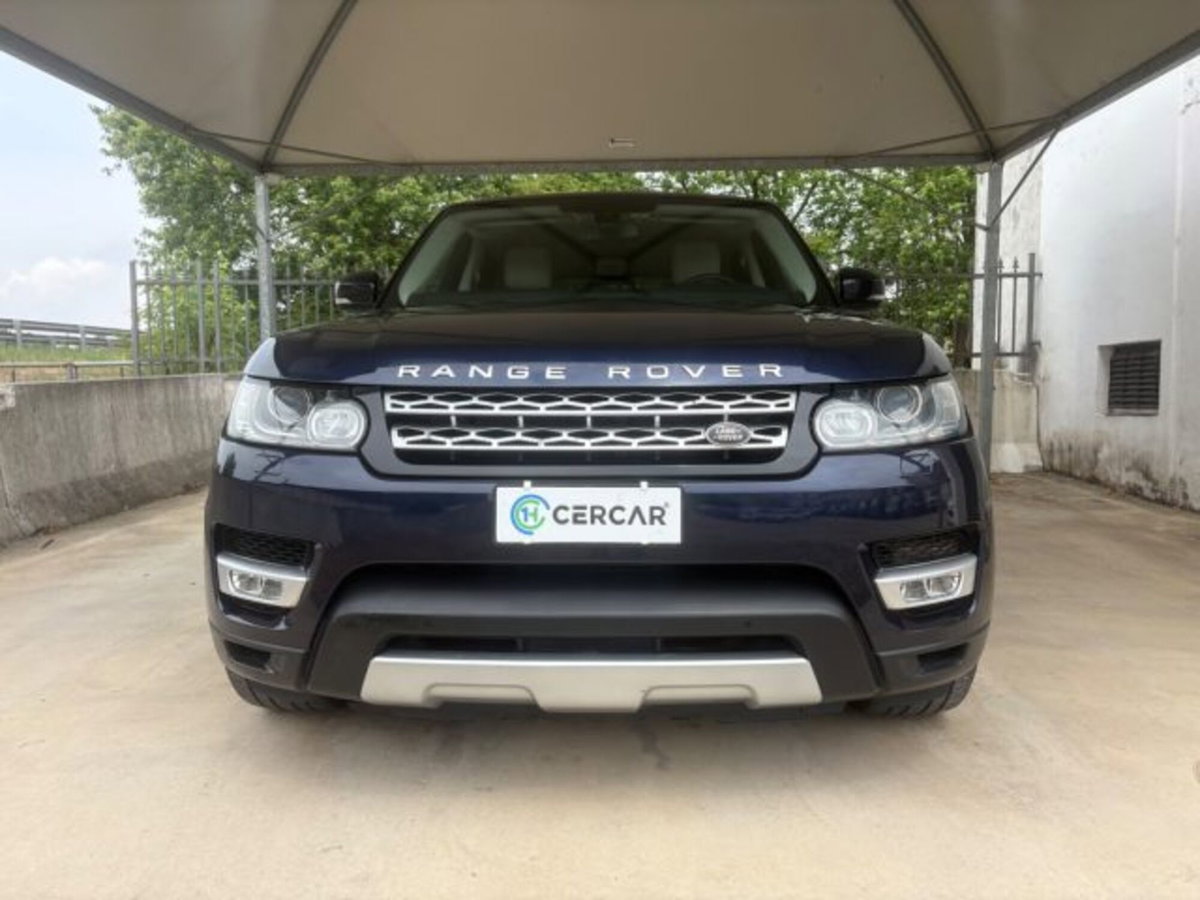 Land Rover Range Rover Sport 3.0 TDV6 HSE (2)