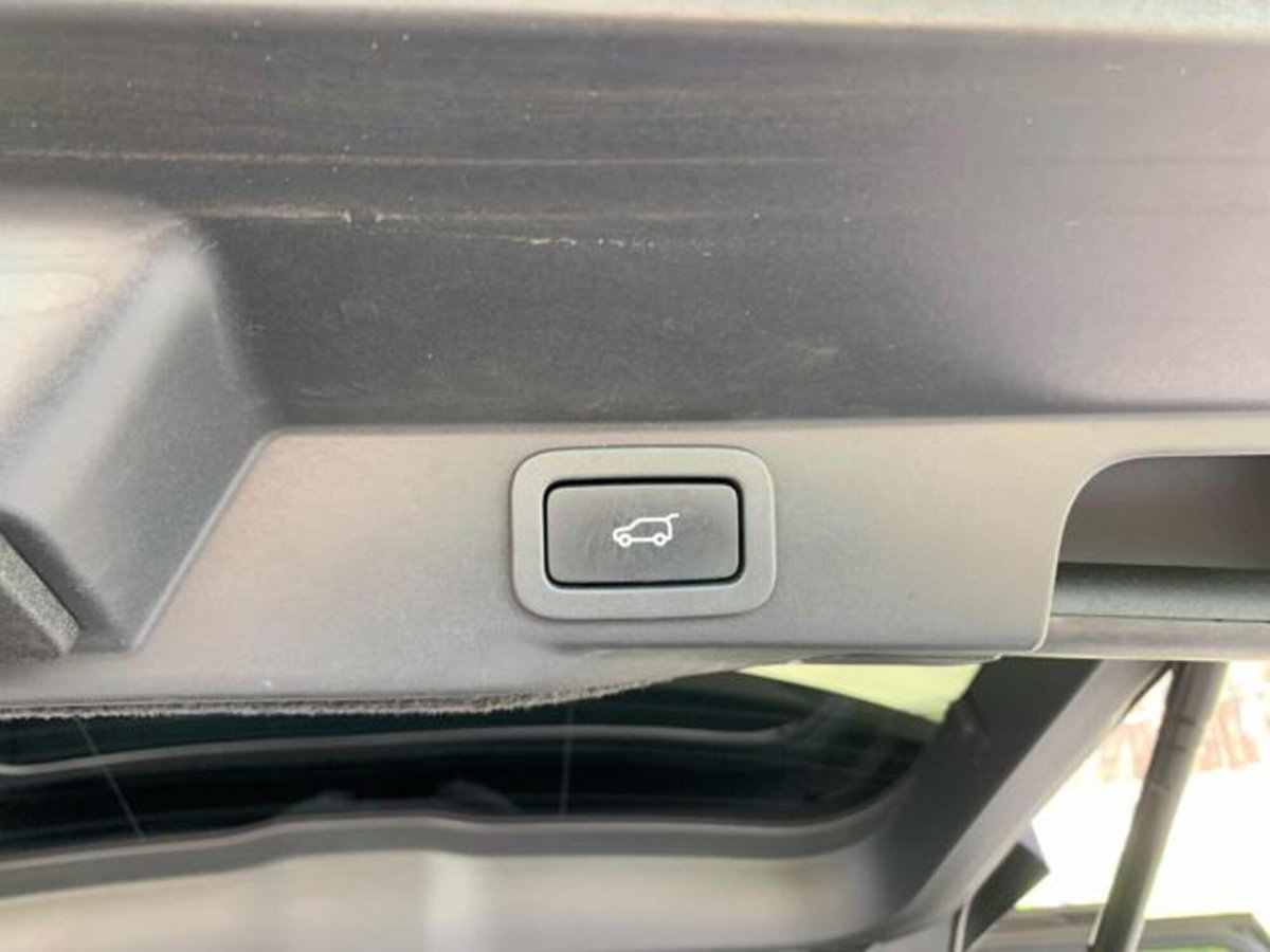 Land Rover Range Rover Sport 3.0 TDV6 HSE (20)