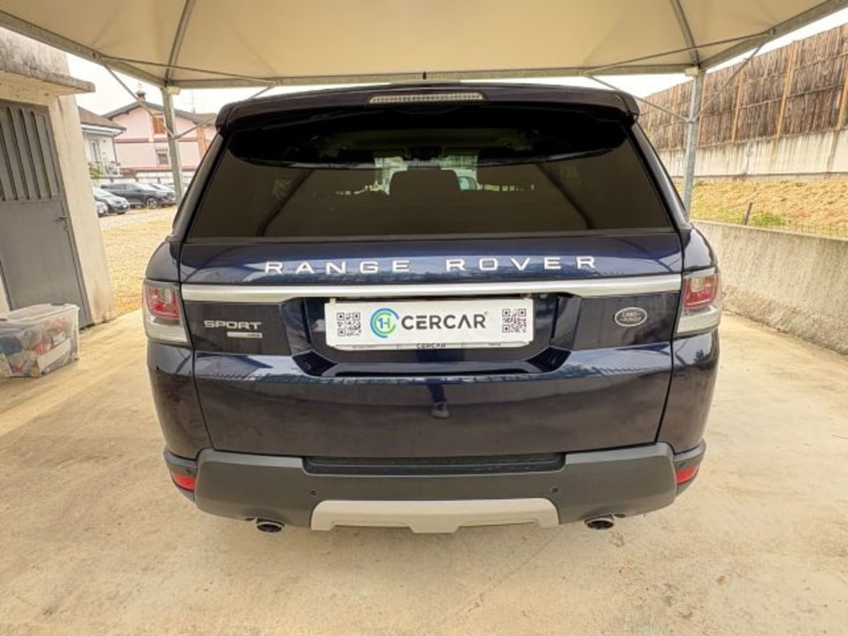 Land Rover Range Rover Sport 3.0 TDV6 HSE (5)