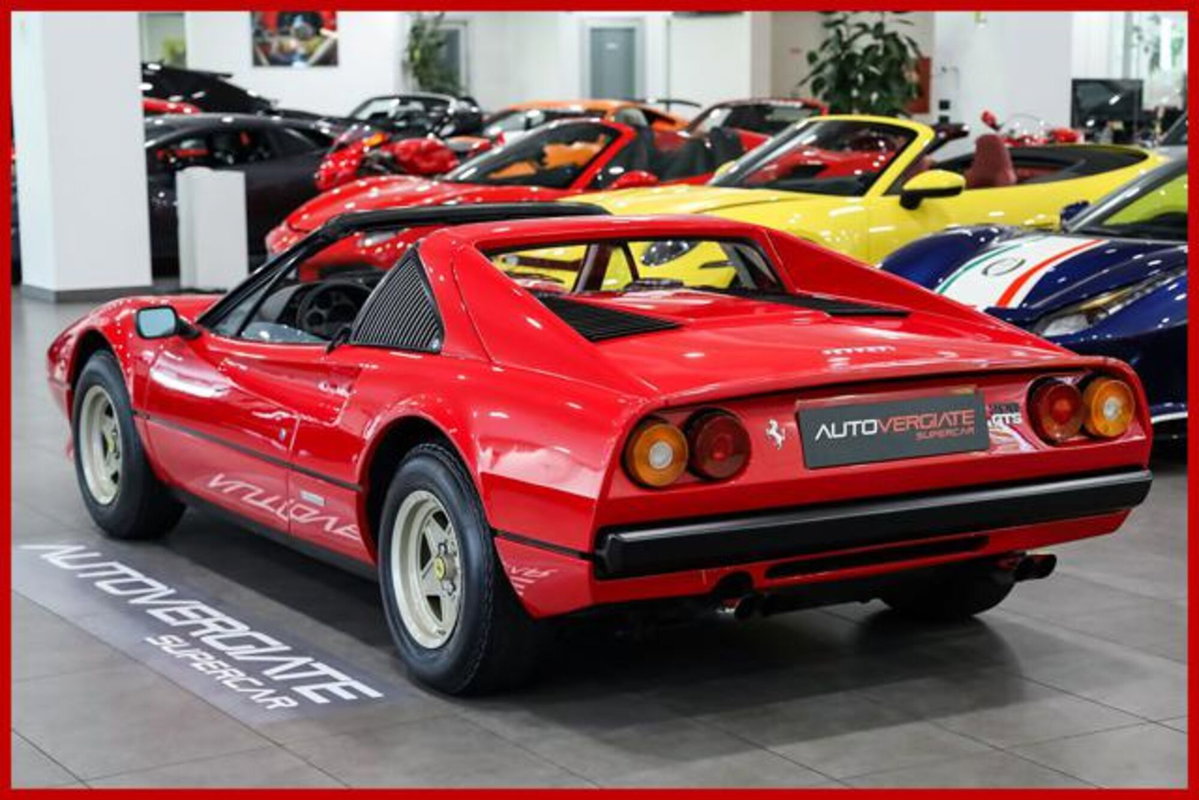 Ferrari 208 208 GTS (5)