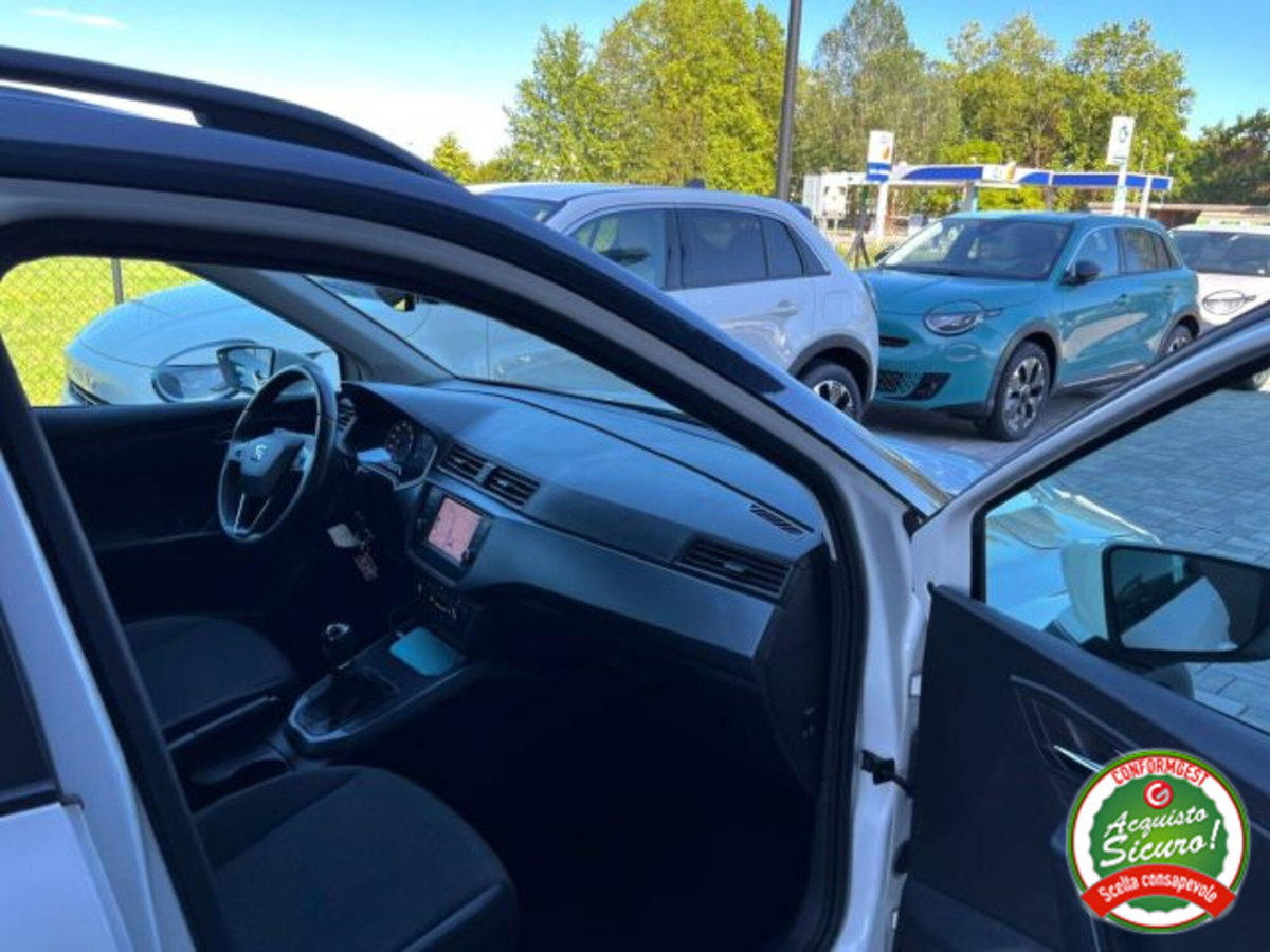 SEAT Arona 1.0 TGI Style (14)