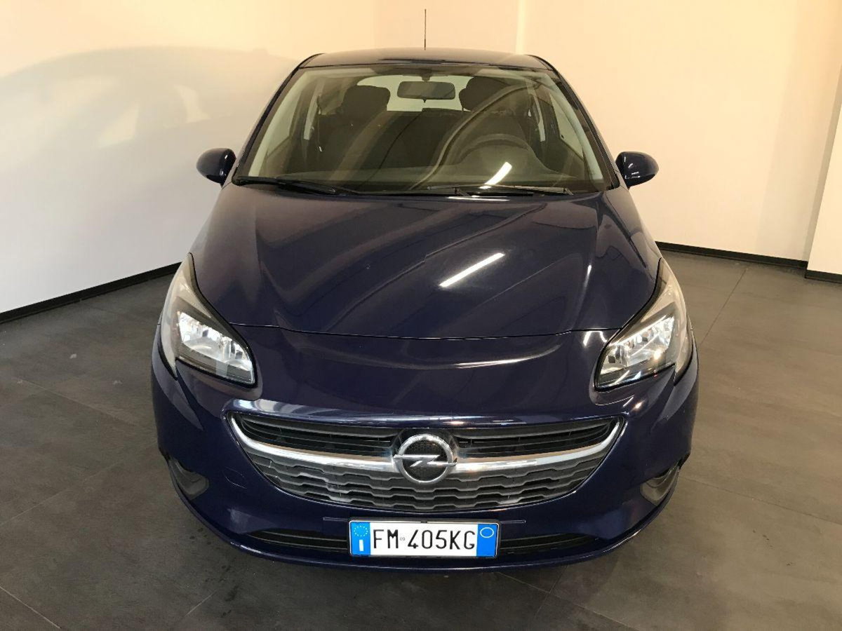 Opel Corsa Coupé 1.2 (2)
