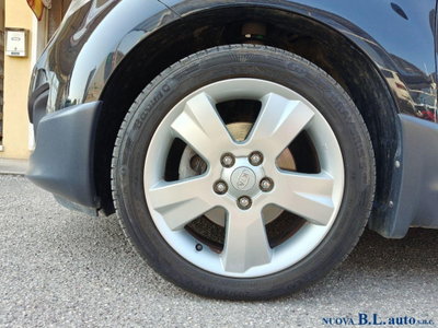 Kia Venga 1.4 CRDi 90 CV Crossover (15)