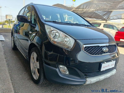 Kia Venga 1.4 CRDi 90 CV Crossover (2)