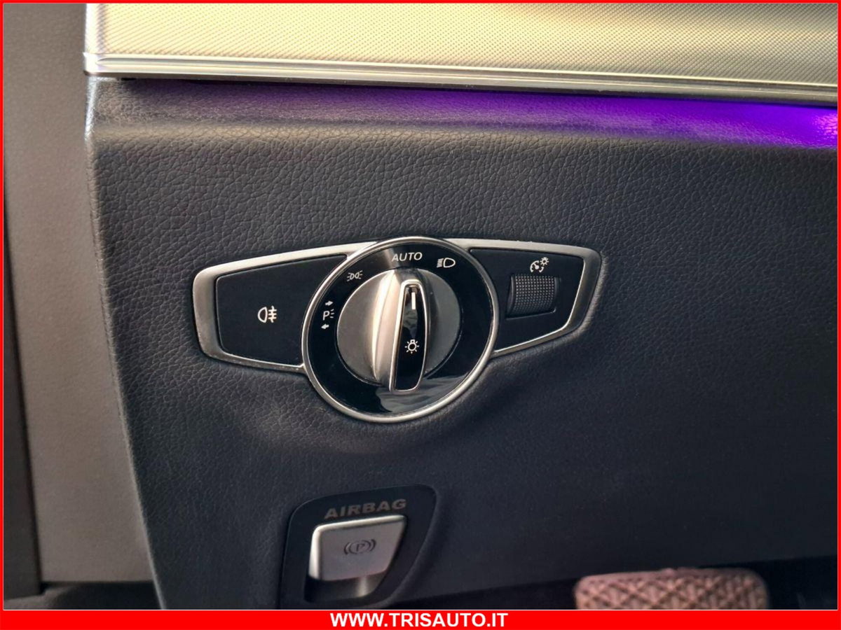 Mercedes-Benz Classe E Coupé 220 d 4Matic Sport (13)
