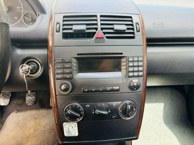 Mercedes-Benz Classe A 180 CDI Avantgarde (12)