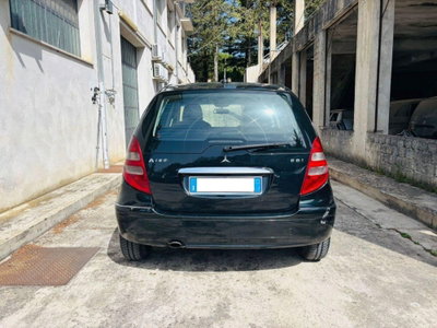 Mercedes-Benz Classe A 180 CDI Avantgarde (5)