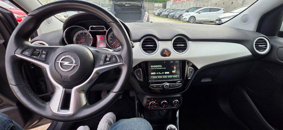 Opel Adam 1.4 87 CV GPL Tech Glam (13)