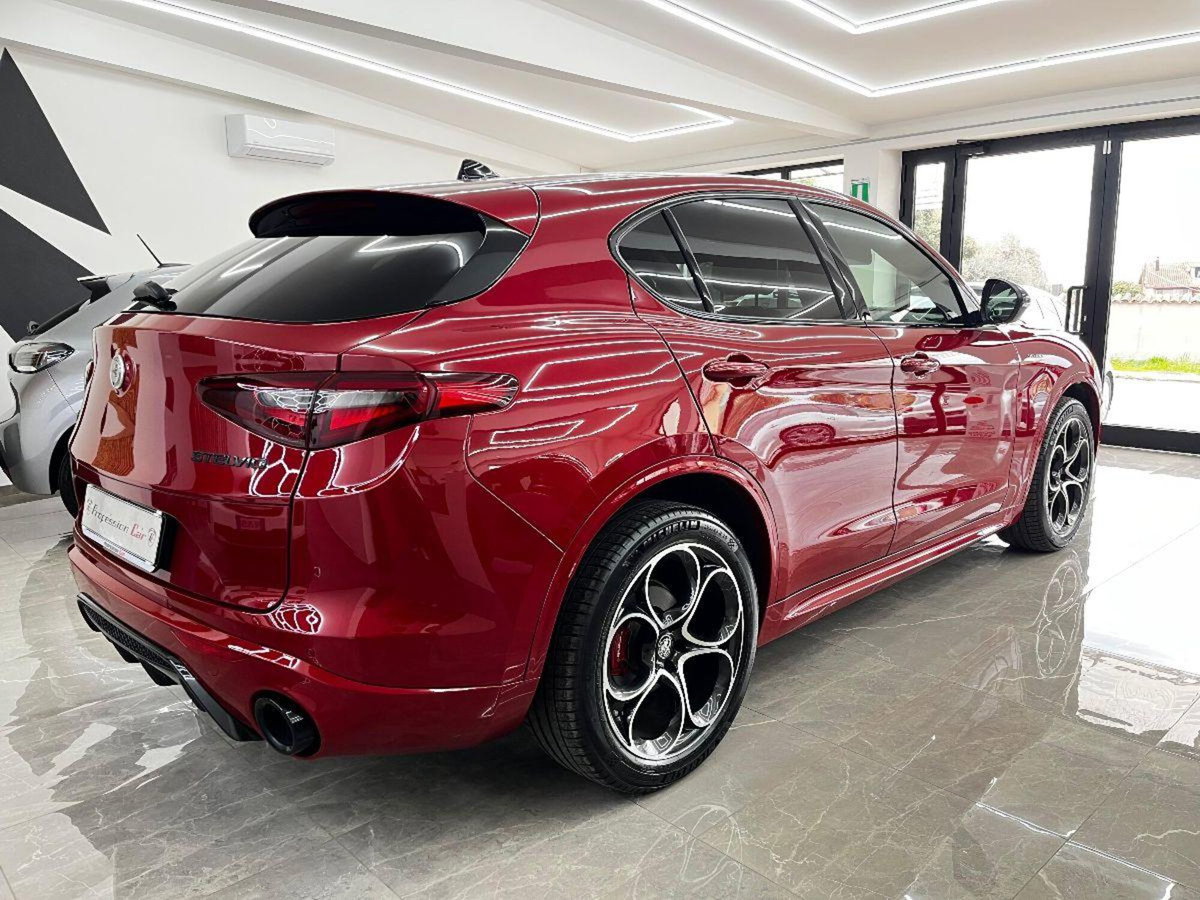 Alfa Romeo Stelvio Stelvio 2.2 Turbodiesel 210 CV AT8 Q4 Veloce (7)