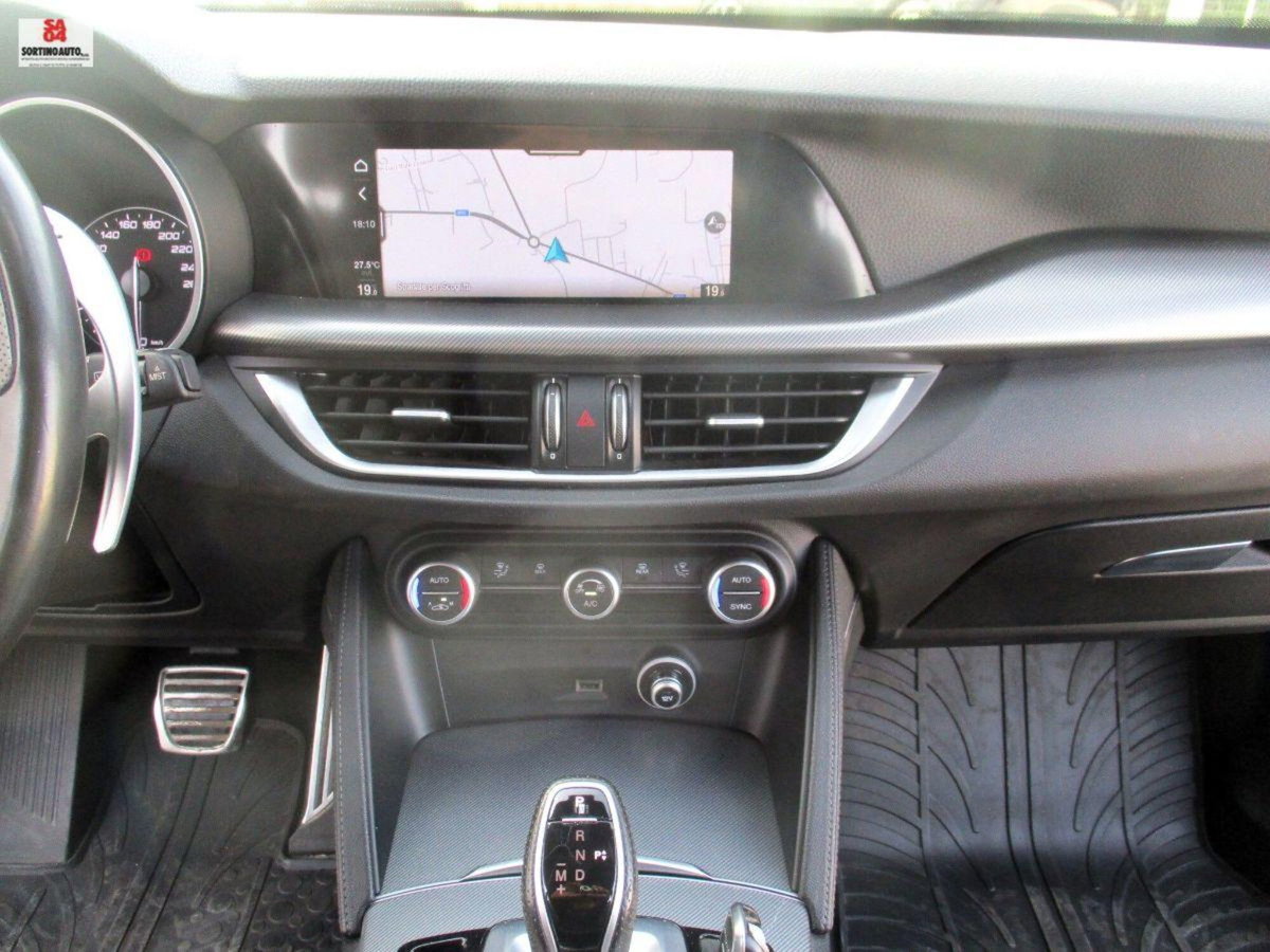 Alfa Romeo Stelvio Stelvio 2.2 Turbodiesel 190 CV AT8 Q4 Super Business (10)