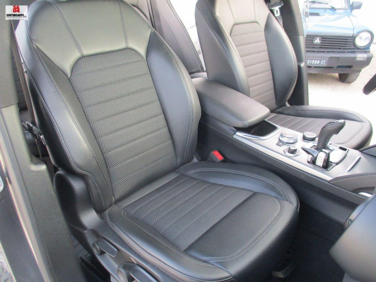 Alfa Romeo Stelvio Stelvio 2.2 Turbodiesel 190 CV AT8 Q4 Super Business (20)