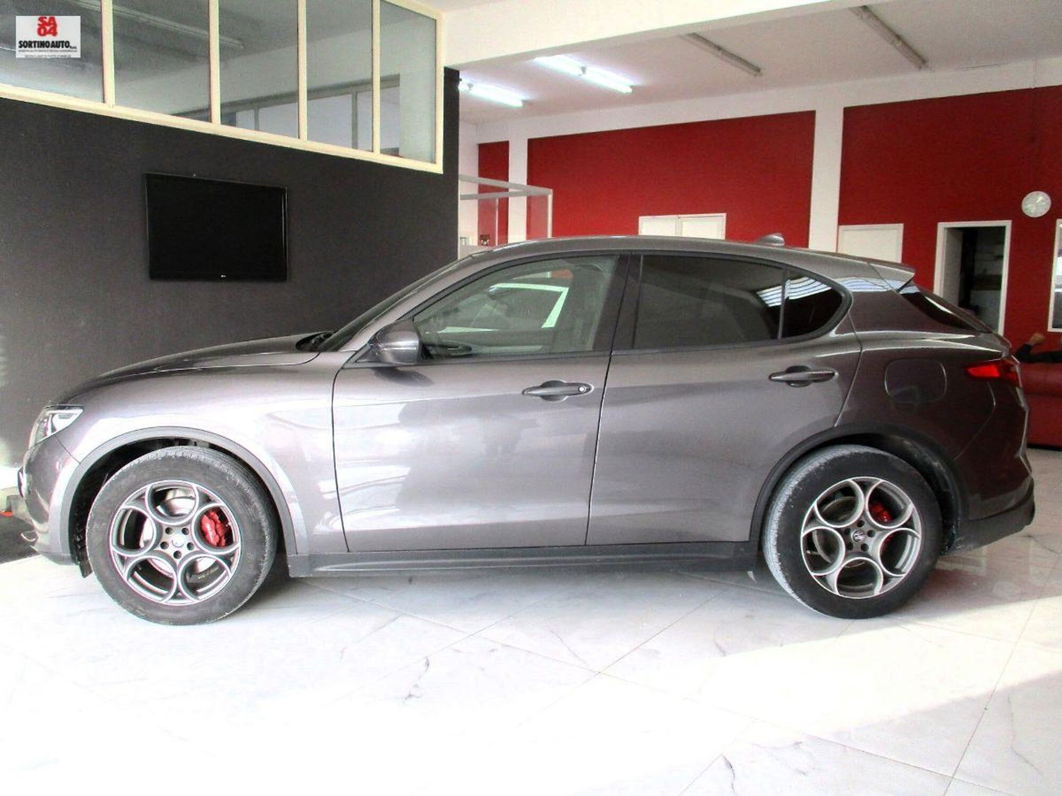 Alfa Romeo Stelvio Stelvio 2.2 Turbodiesel 190 CV AT8 Q4 Super Business (3)
