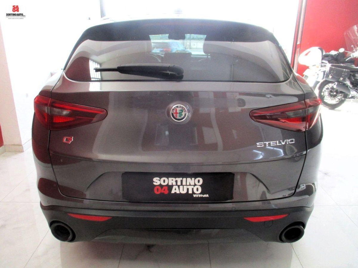 Alfa Romeo Stelvio Stelvio 2.2 Turbodiesel 190 CV AT8 Q4 Super Business (6)