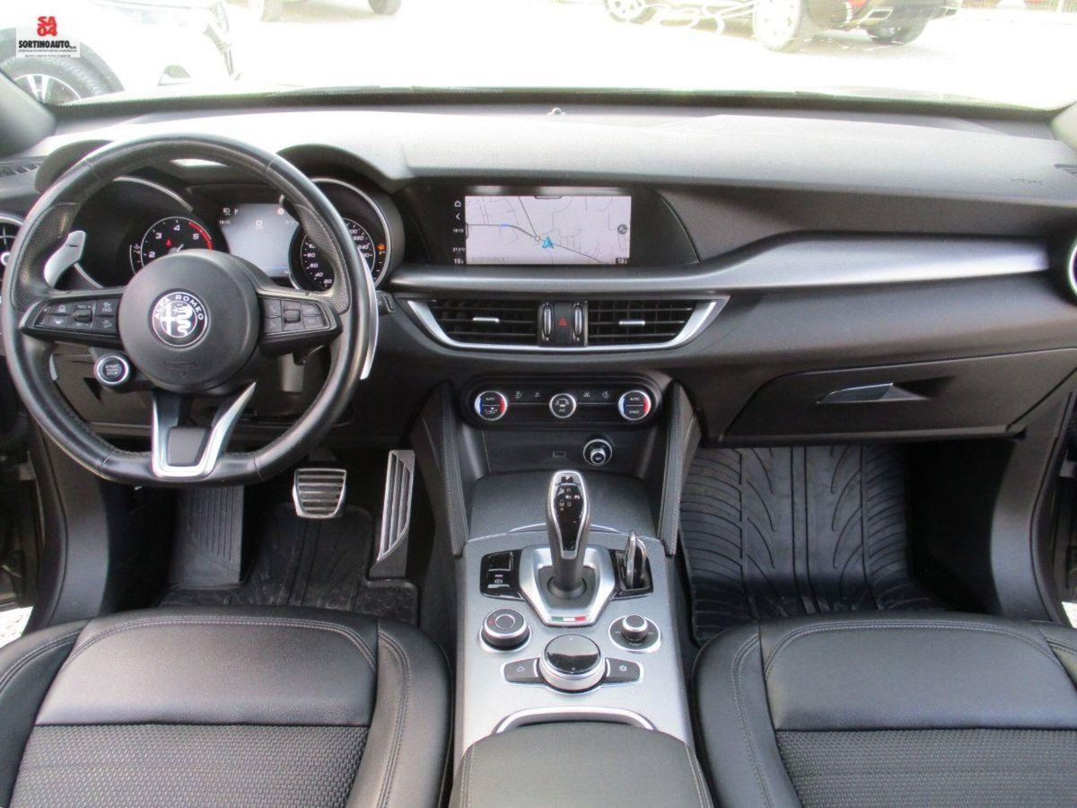 Alfa Romeo Stelvio Stelvio 2.2 Turbodiesel 190 CV AT8 Q4 Super Business (8)