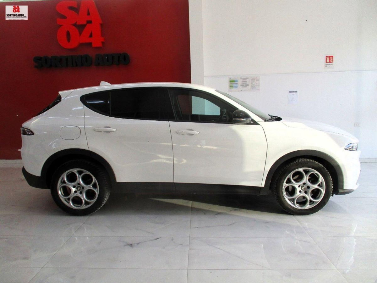 Alfa Romeo Tonale 1.5 hybrid Sprint 130cv tct7 (4)