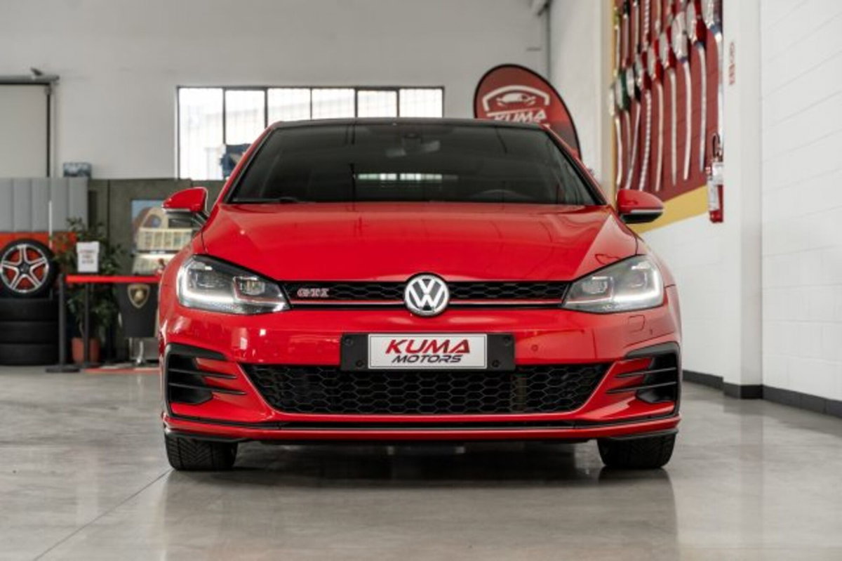 Volkswagen Golf 2.0 tsi GTI MT Ultimate 245cv (11)