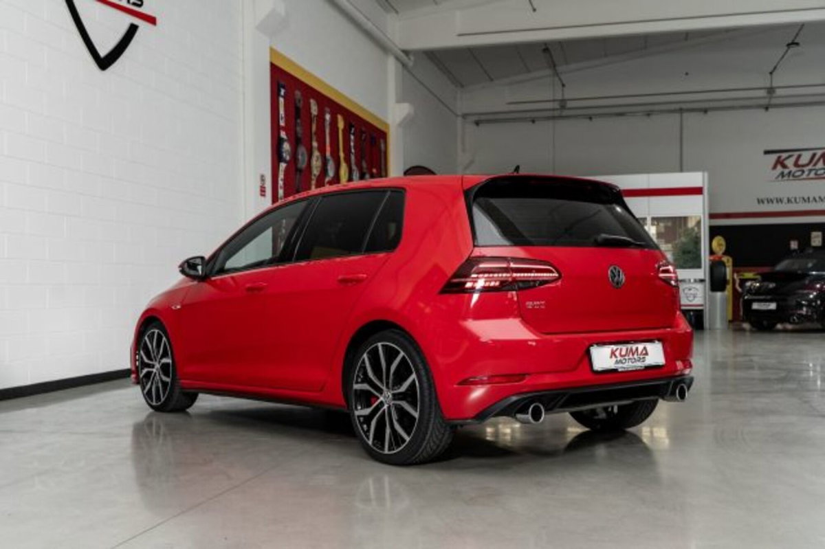 Volkswagen Golf 2.0 tsi GTI MT Ultimate 245cv (4)