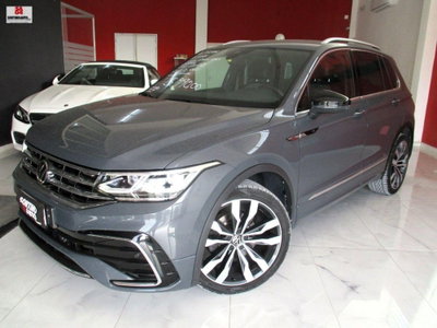 Volkswagen Tiguan 2.0 TDI 150 CV SCR DSG 4MOTION R-Line usata