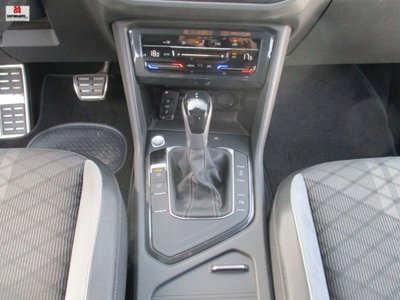 Volkswagen Tiguan 2.0 TDI 150 CV SCR DSG 4MOTION R-Line (12)