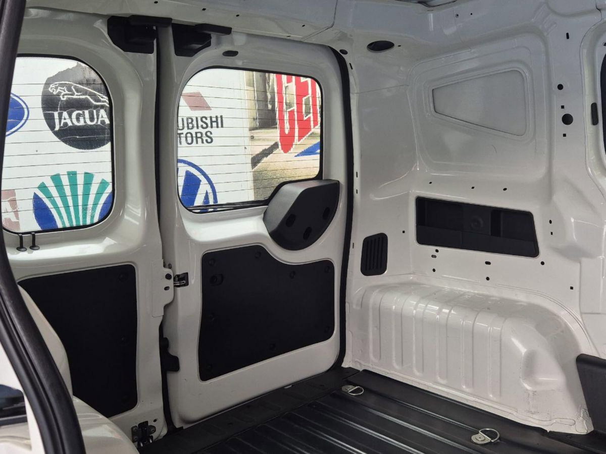 Fiat Fiorino 1.3 MJT 95CV Combinato (6)